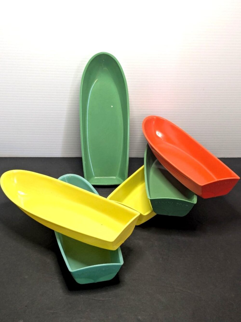 6 Kenly Banana Split Boats Plastic 1960s Kraft Retro Colors Vintage Mid Century